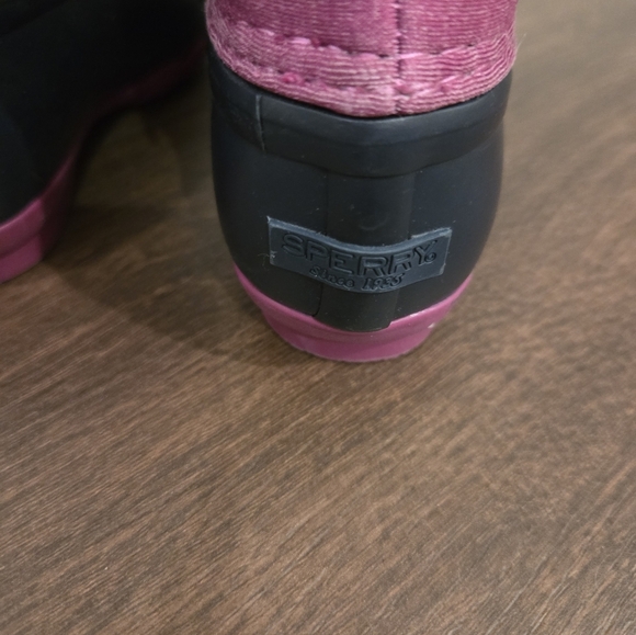 Sperry Girl’s 6mo Purple Black Lace Up Rain Duck Boots - Picture 3 of 6